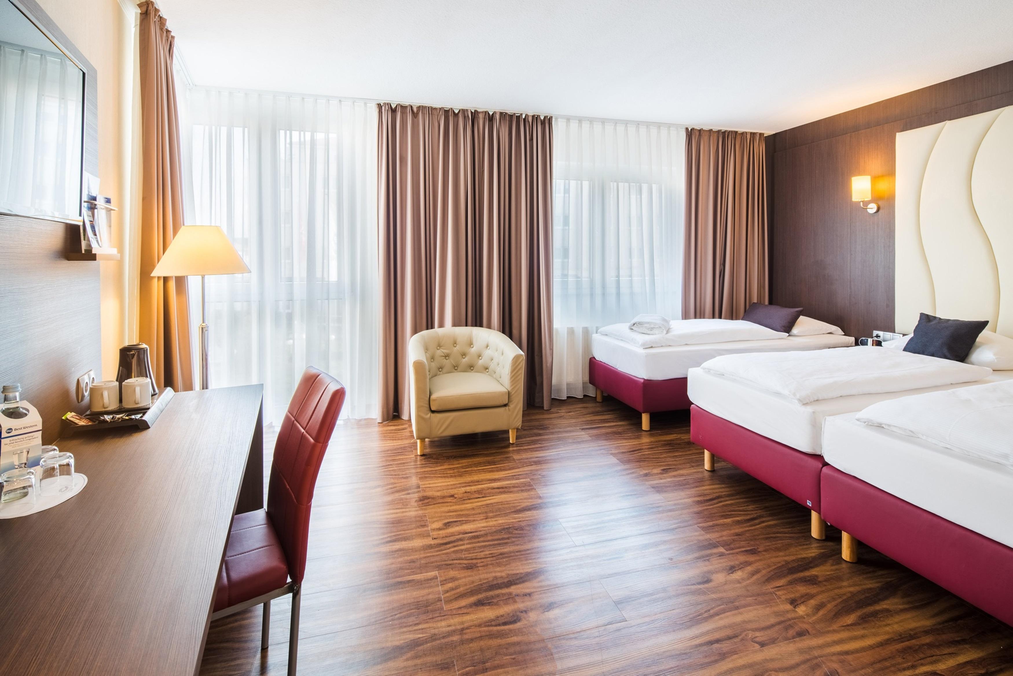 Airways Hotels Frankfurt Airport West Raunheim Exterior foto